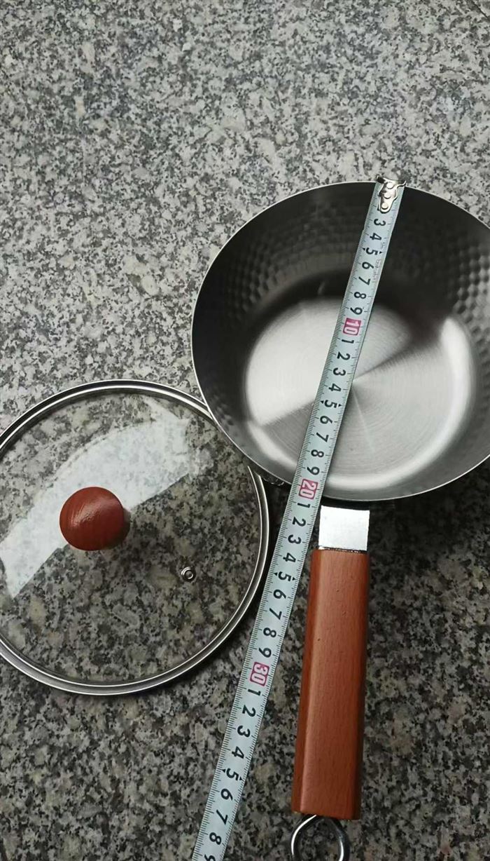 加厚雪平锅，304不锈钢材质，木柄把手，到货1000个，独立包装，贴单就走