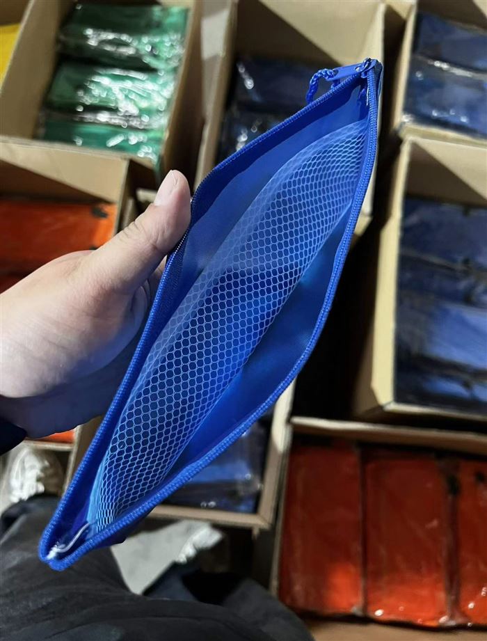 防水拉链袋笔袋 2万个原件独立包装 小毛毛钱处理！