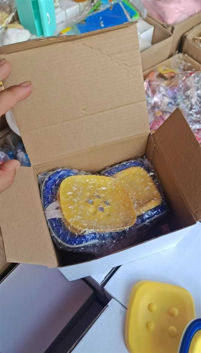 3千多个汽车装饰椅，独立包装贴单就走能做的速度