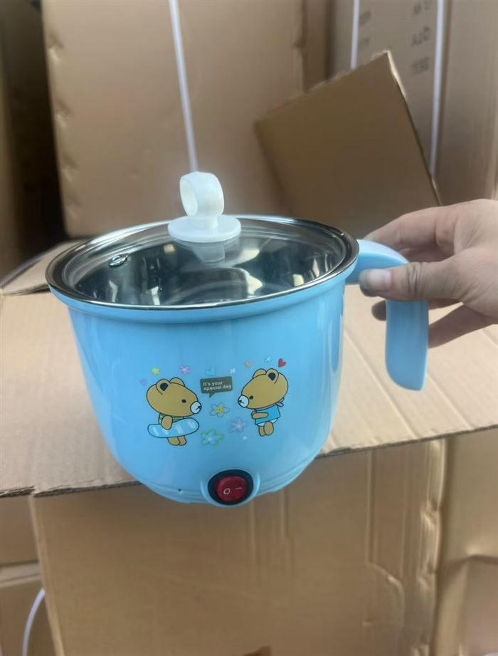 电煮锅1800个左右， 原箱原件，几块钱一个！