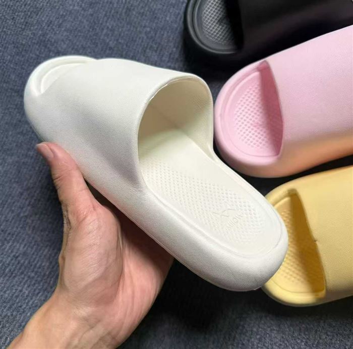 拖鞋品牌猫人 男女混搭 加厚eva材质 一件120双/3.X一双