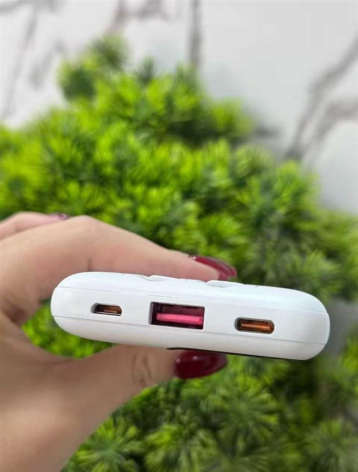 充电宝，足容10000毫安，超级快充，最后100多个，便宜