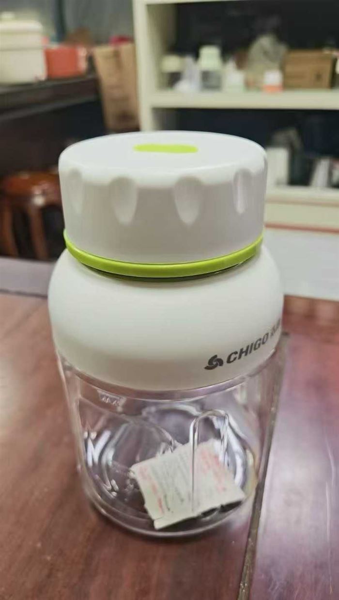高品质果汁机榨汁杯