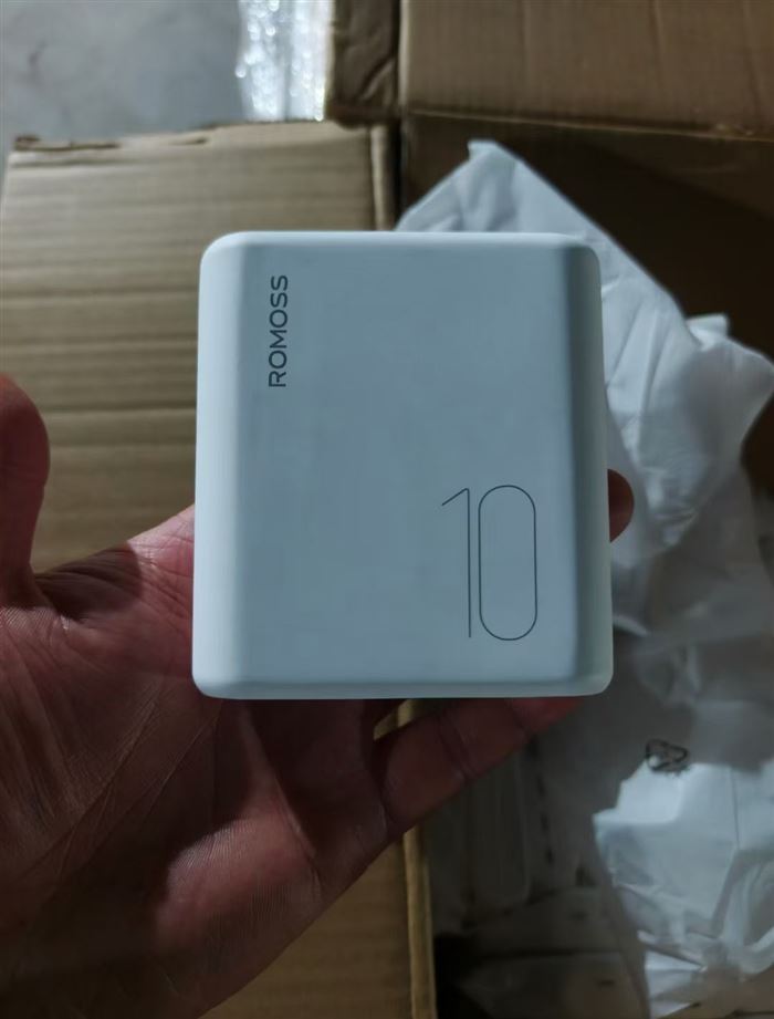 罗马仕充电宝 10000mah ​3900个😍😍😍
