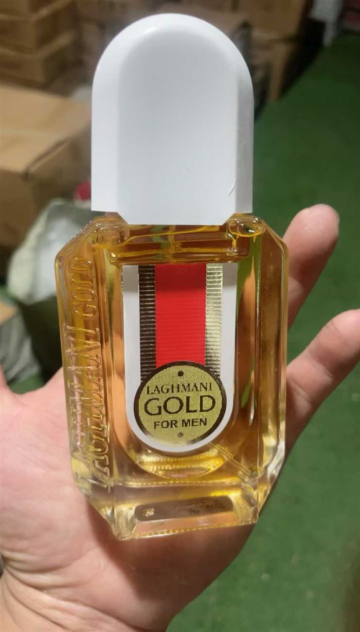 香水到货十万瓶，需要的联系