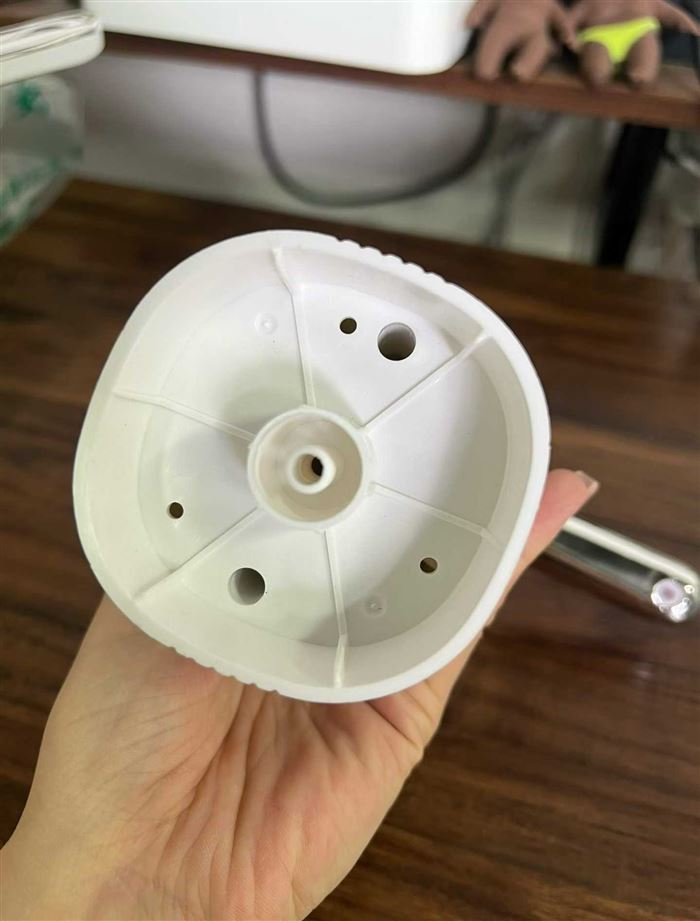 折叠抽水器到货5万个，两个款，价格便宜