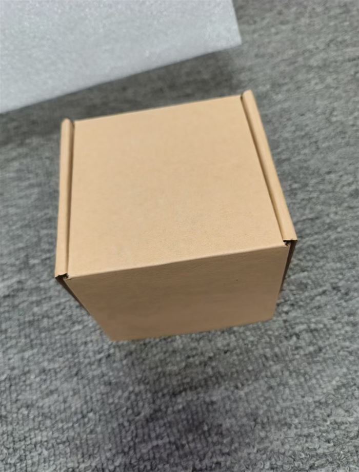 高端欧规红外线远程门铃充电款，原箱原件2600个，带有说明书，可扫码翻译😍😍