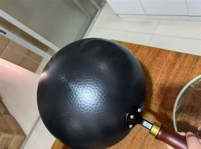 30烹帝不粘锅锤纹现货2500套 贴单就走，能做的速度