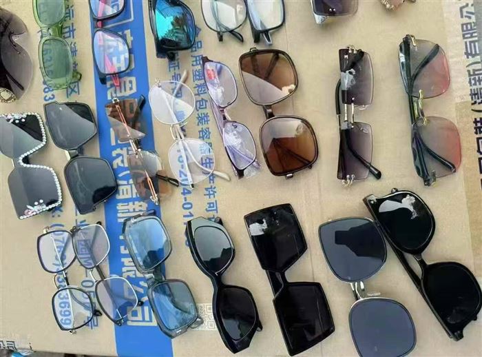 杂款眼镜 11000付 高端品质眼镜 货品质非常好，价格非常便宜