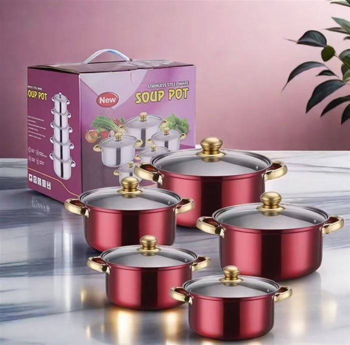 外贸出口套锅🥘 ​5件套套装不锈钢锅入库各50件 套锅尺寸:16cm-24cm，特价52💰 装箱数:8pcs 套锅尺寸:18cm-26cm，特价58💰 装箱数:8pcs