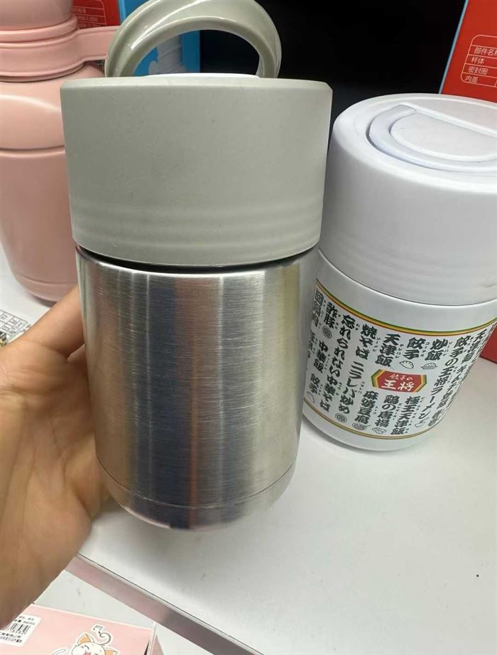 出口日本水杯5000个 处理小几块钱