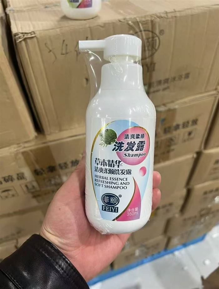 洗发水，护发素，沐浴露一共13000多瓶，线下折扣仓的货，原箱原件，塑封包装，品质非常好