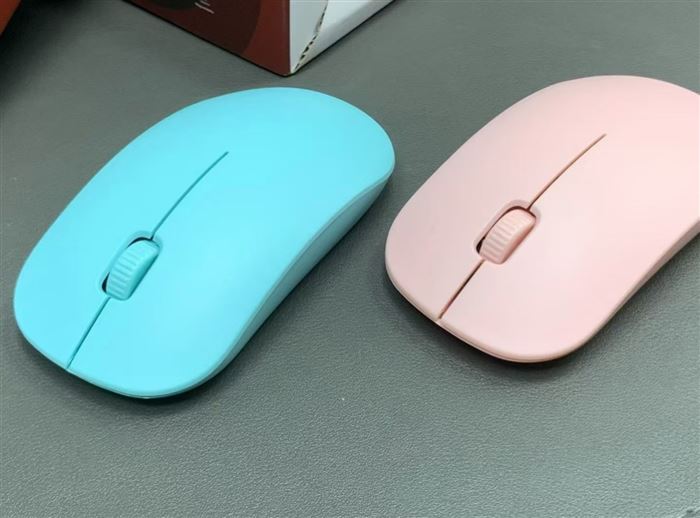 2.4G电池款无线鼠标2200个特价处理💰3.5处理