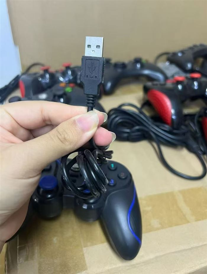 杂款游戏手柄2800pcs