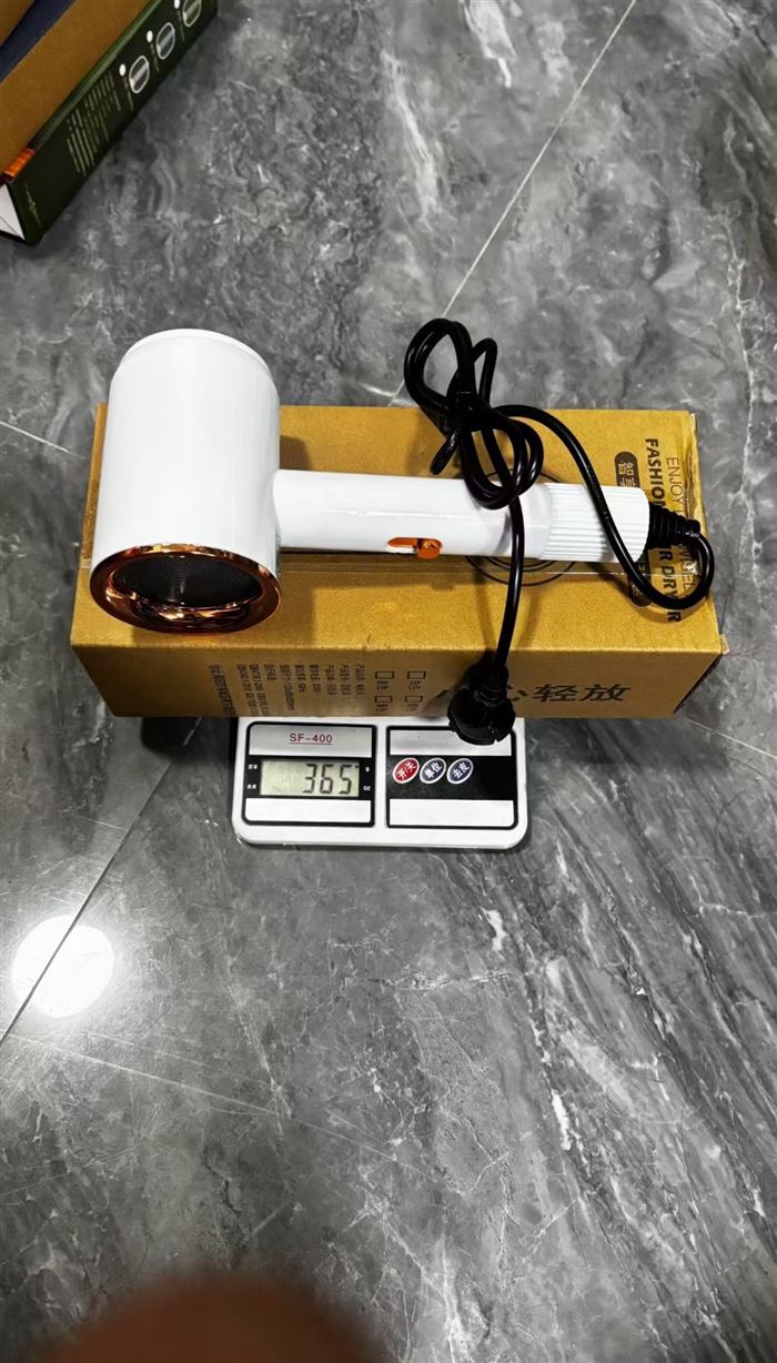 220v(过热保护)吹风机5020台,精品尾货,原箱处理🉐¥块块💰