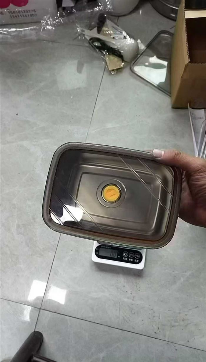 最后1200个电商网红味盒入库，1件200个装，盖子一件600个，特价3.8💰