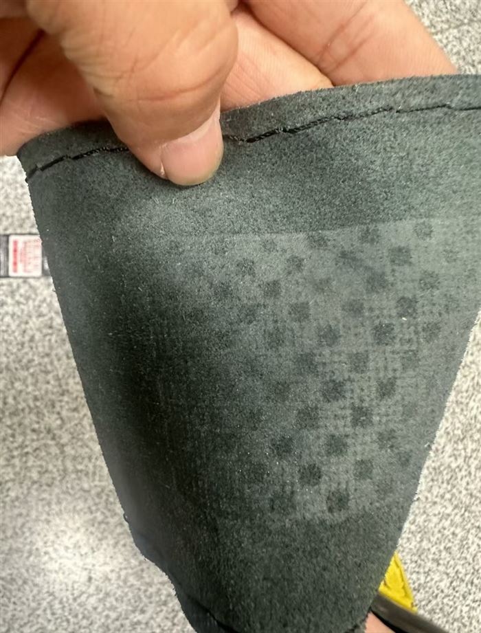 真皮方向盘车把套 数量145个 清货8块一个