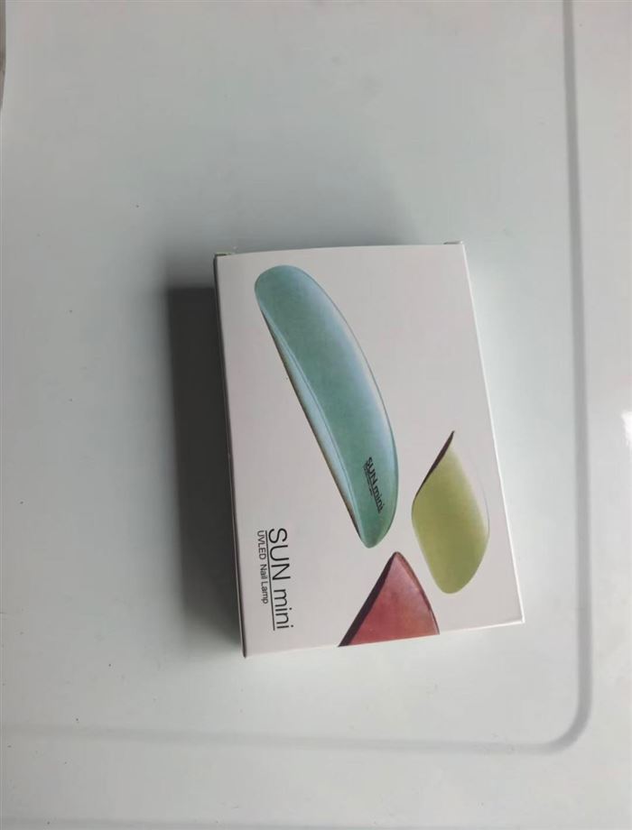 独立包装迷你美甲灯 2290 个，全新，原箱原件