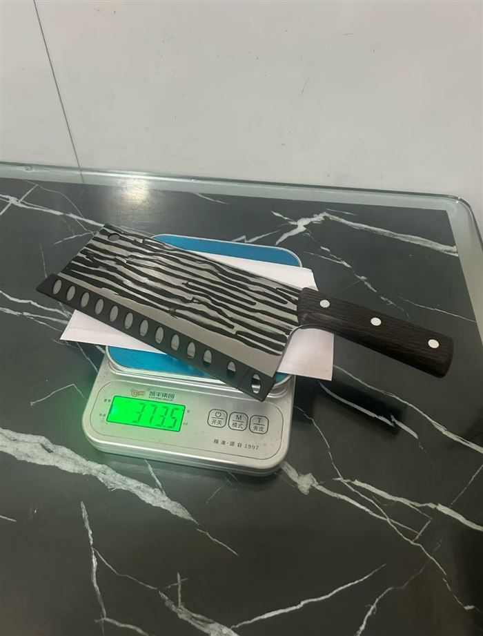 全新条纹菜刀，靓货，最后剩1000把左右，每件100把，福利一波6块出货
