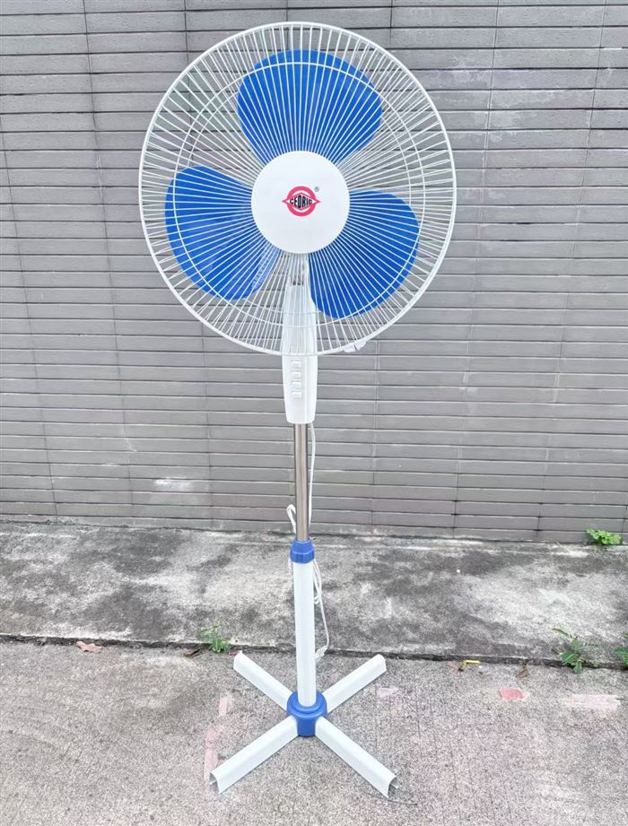 出口外贸， 电风扇， 220v，欧规 1000台 处理