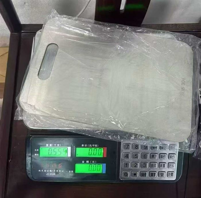 不锈钢菜板最后1000个，一件100个，特价6元/个