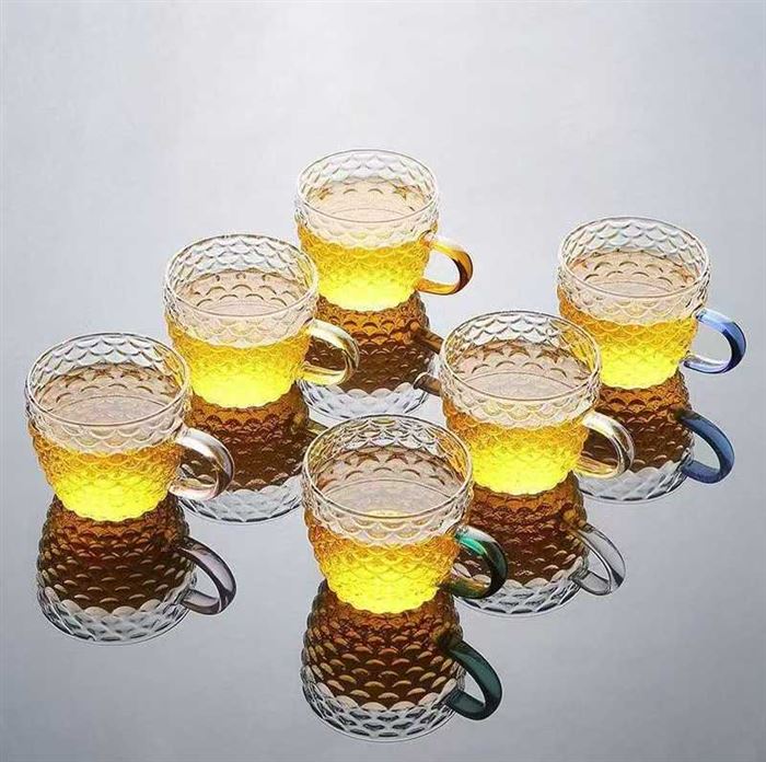 玻璃杯15000个，小毛毛钱