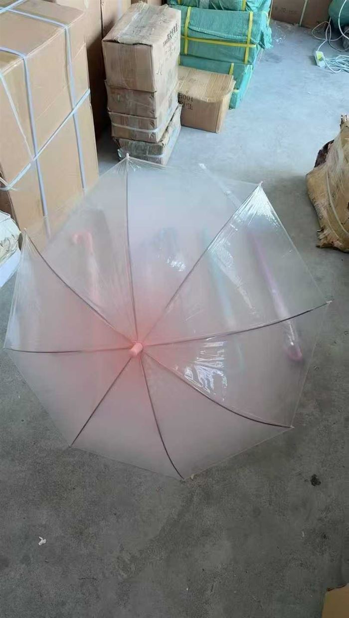 8k渐变色雨伞2000把左右，特价4.5💰