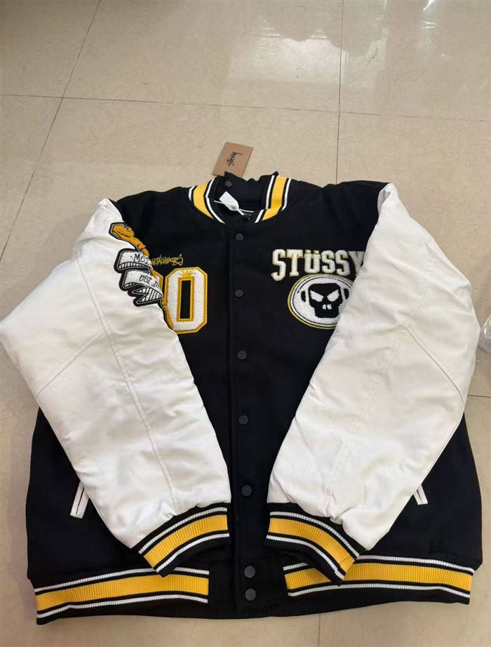 5000多件斯图西STUSSY，Supreme 斯普密卫衣卫裤，外套夹克