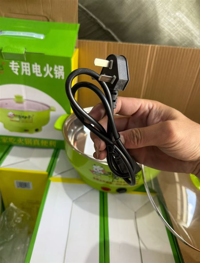 26规格电煮锅入库25件，一件24个！特价16💰