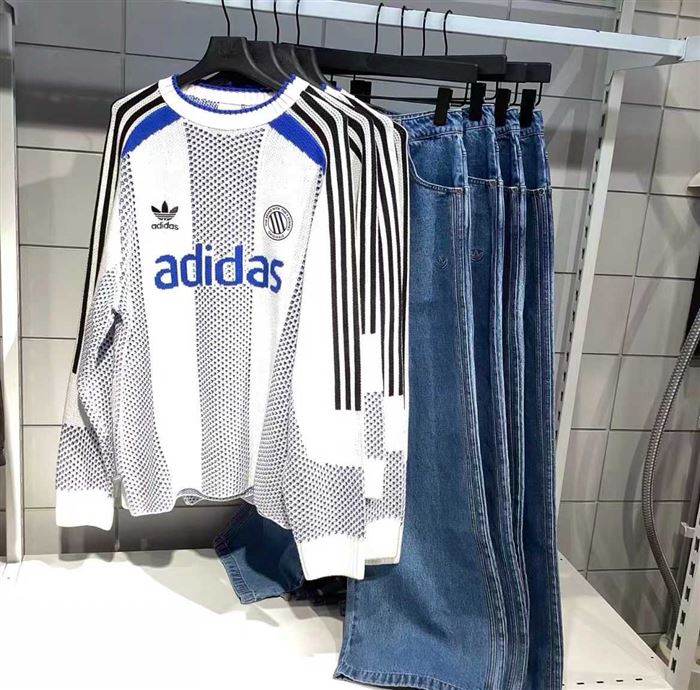 200多件Adidas阿迪达斯毛衣