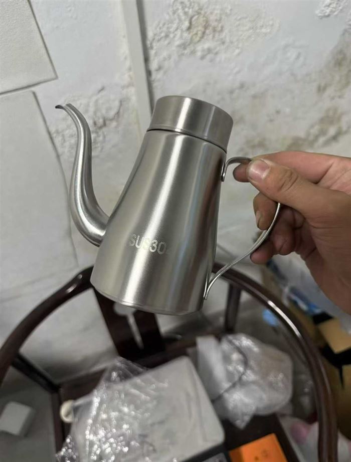 滤油壶5个规格，每样规格15件！特价出[握手]
