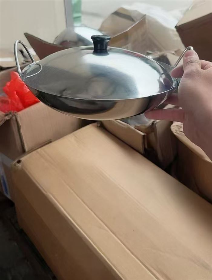 杂款餐具1000斤左右， 4元一斤，合适地摊、大卖场🔥