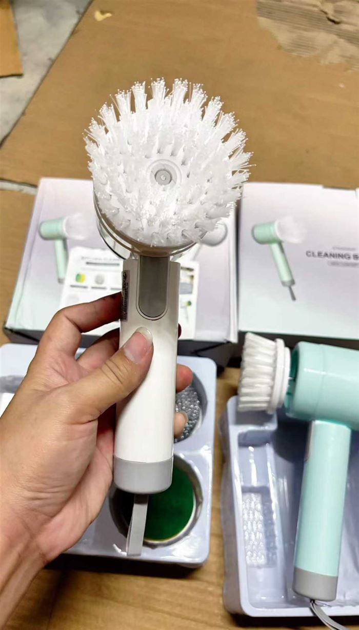 多功能折叠清洁刷3头1500套,充电款 十几