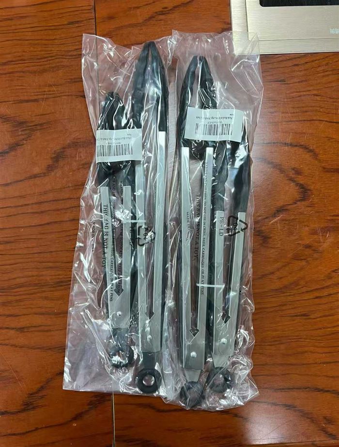 食品硅胶夹到货18000套，一套两个装，多功能食品级，质量很好，独立包装，底价清货