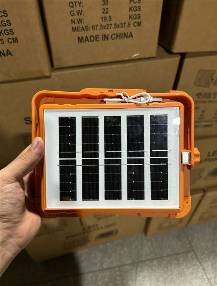 太阳能小黄灯 10000套 特价出售