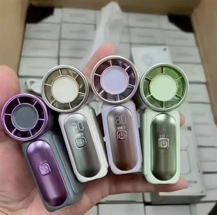 爆款口袋手持风扇，10000pcs，一件100pcs，内置电池，有意私聊