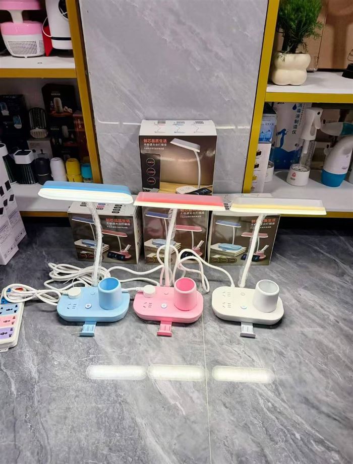 高端货220v多功能LED护眼台灯1400台,精品尾货,原件血亏处理🉐¥十几