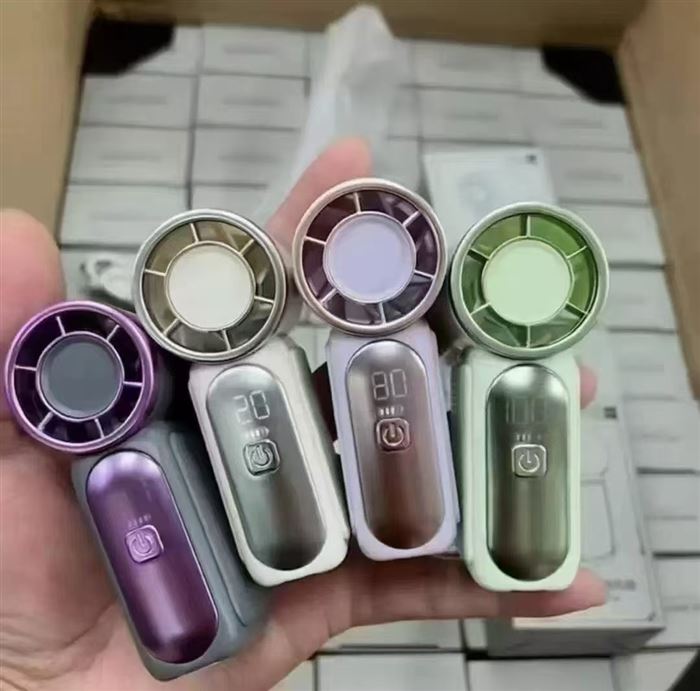 爆款口袋手持风扇，还有 5000pcs，一件100pcs，内置电池，有意私聊