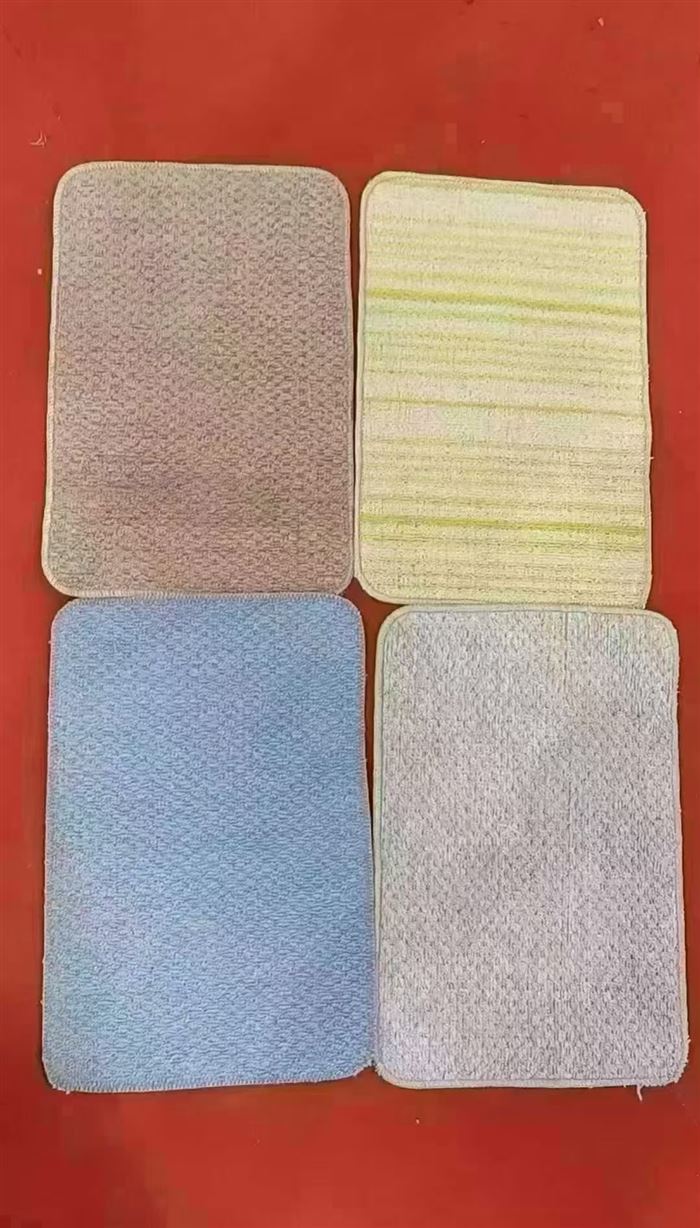40x60尺寸地垫45000张，清货1.8一张。