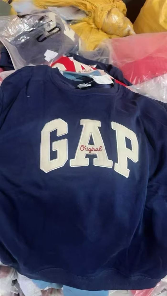 3000多件GAP